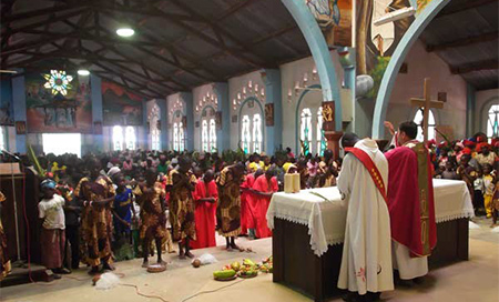Más de seis muertos por el ataque a una iglesia en Bangui